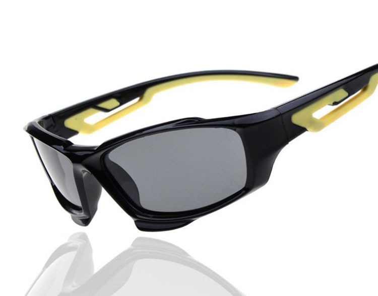 lunettes polaroid enfant 9