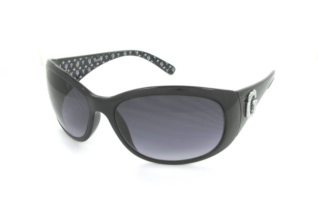 lunettes de soleil guess enfant 7