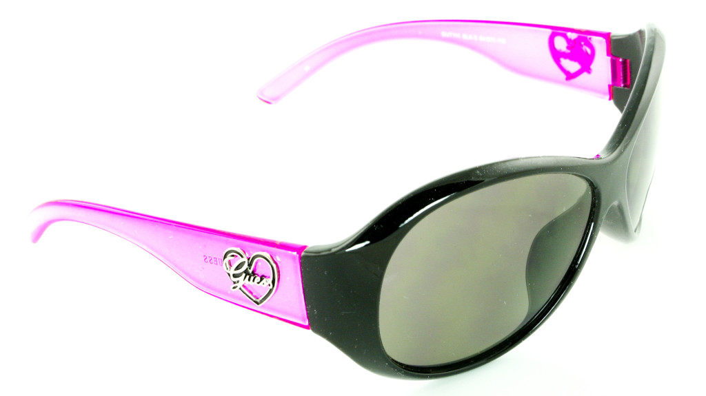 lunettes de soleil guess enfant 8